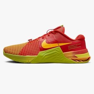 Nike Metcon 8 Amp Picante Red Bright Cactus Training Sneakers/Shoes. 9